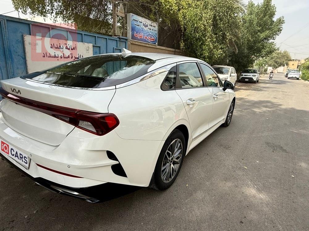 كيا K5